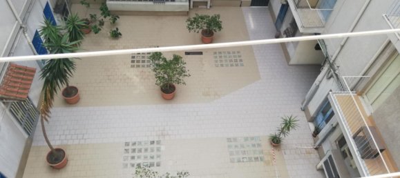 2 bedrooms Apartment in Catania, Italy No. 331903 4