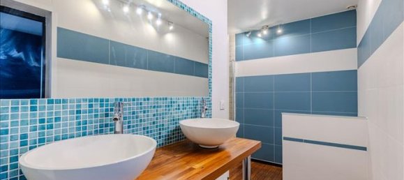 3 bedrooms House in Libourne, France No. 278077 5