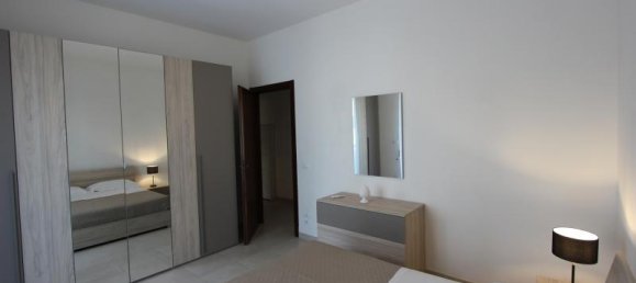 Apartamento de 3 habitaciónes en Lecce, Italy No. 237404 3