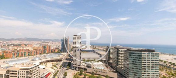 3 bedrooms Penthouse in Sant Marti, Spain No. 19247 9