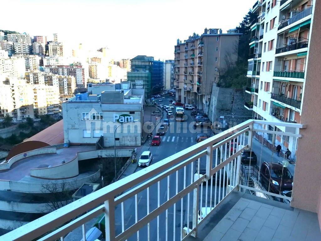 Apartamento T2 em Genoa, Italy N.º 108666
