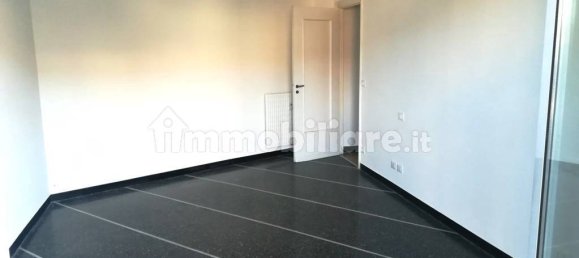 Apartamento T2 em Genoa, Italy N.º 108666 4
