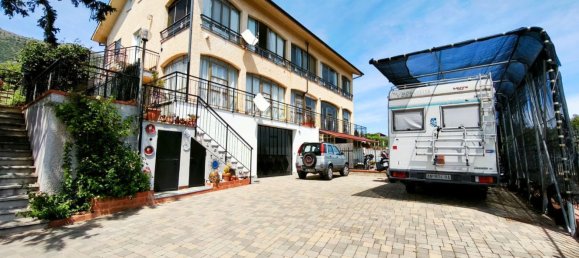 3غرفة شقة في Albenga, Italy رقم 276673 2