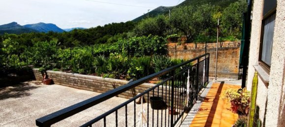 3غرفة شقة في Albenga, Italy رقم 276673 22