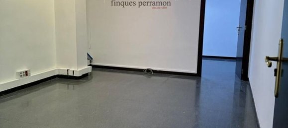 165m² Commercial property in Gracia, Spain No. 62403 8