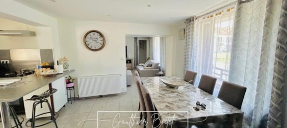 2 chambres Maison à Crouy-sur-Ourcq, France No. 324212 2