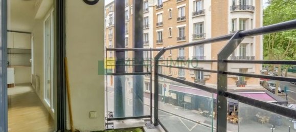 2 bedrooms Apartment in Clichy, France No. 304678 3