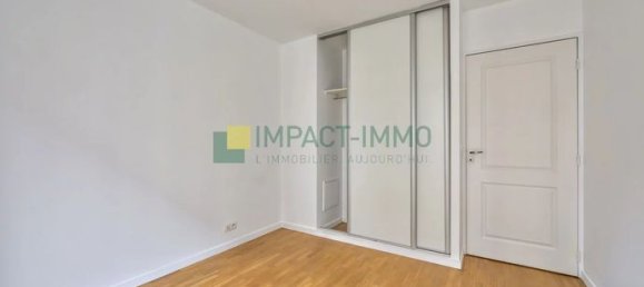 2 bedrooms Apartment in Clichy, France No. 304678 12