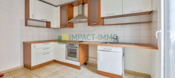 2 bedrooms Apartment in Clichy, France No. 304678 4