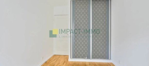 2 bedrooms Apartment in Clichy, France No. 304678 9