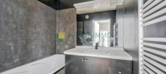 2 bedrooms Apartment in Clichy, France No. 304678 14