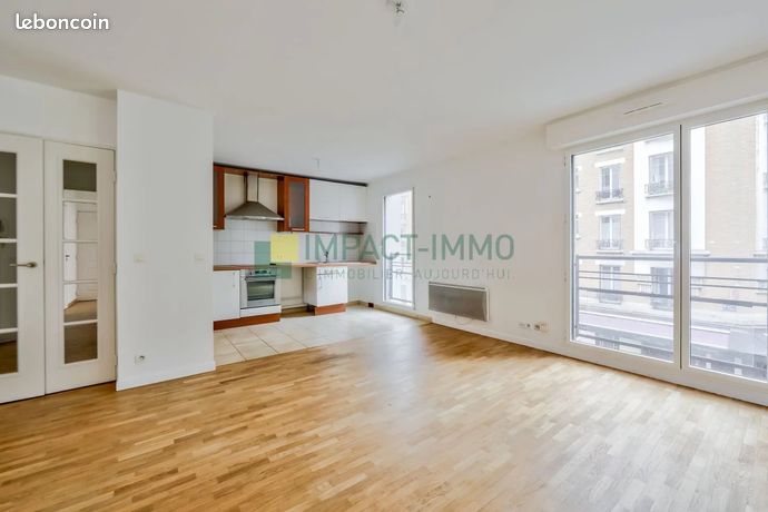 2 bedrooms Apartment in Clichy, France No. 304678