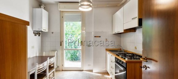 Квартира с 1 спальней в Корреджо, Италия № 260854 4