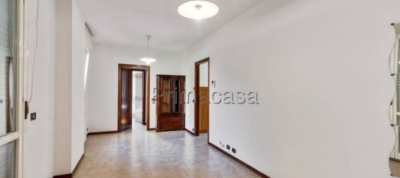 Квартира с 1 спальней в Корреджо, Италия № 260854 3