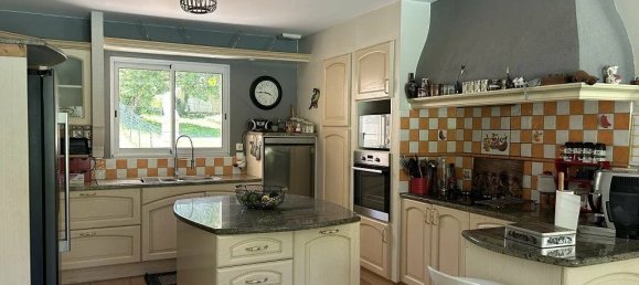 4 bedrooms House in Vienne, France No. 326622 10