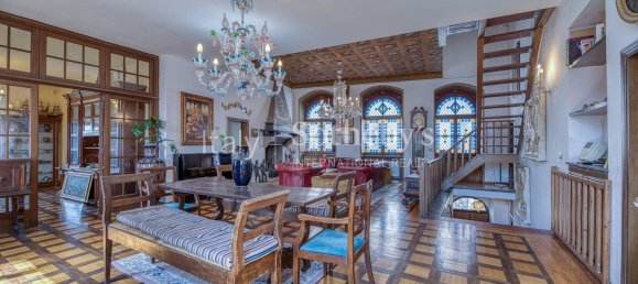 4 bedrooms House in Assisi, Italy No. 380588 5