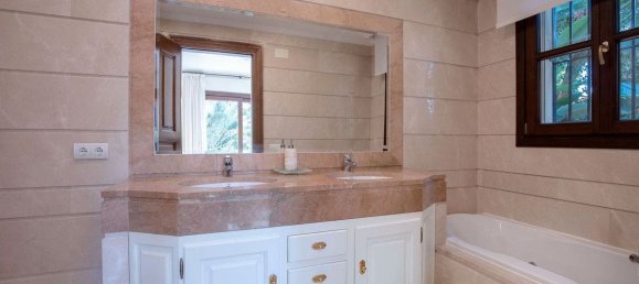 6 bedrooms House in Los Arqueros, Spain No. 134931 11