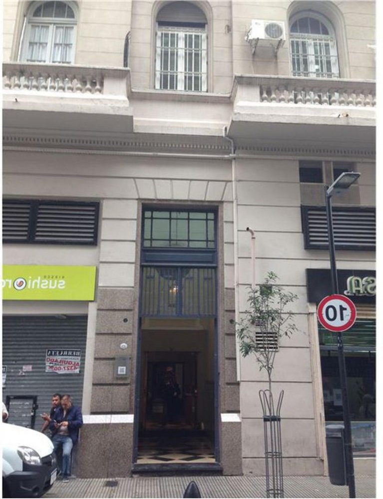 155m² Office in Buenos Aires, Argentina No. 107780