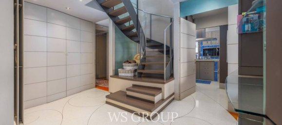 4 غرف نوم بانتهاوس في Monza, Italy رقم 221553 54