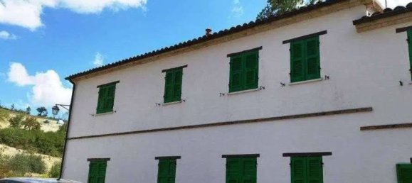 4 rooms Apartment in Montefelcino, Italy No. 325785 7