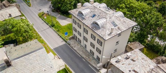 1 bedroom Apartment in San Giacomo Filippo, Italy No. 377704 3