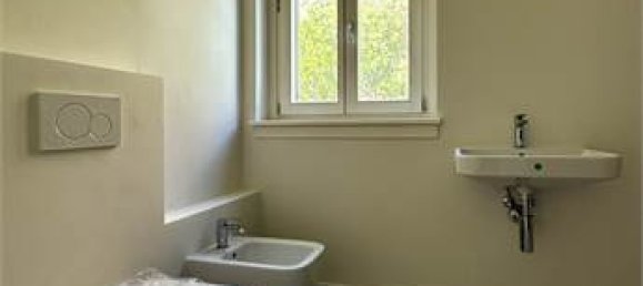 1 bedroom Apartment in San Giacomo Filippo, Italy No. 377704 30