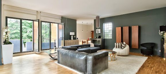 Apartamento de 3 dormitorios en Rueil-Malmaison, France No. 175939 3