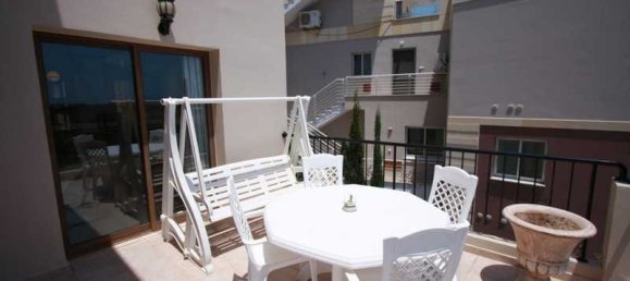 Вилла с 4 спальнями в Героскипу, Кипр № 68678 15