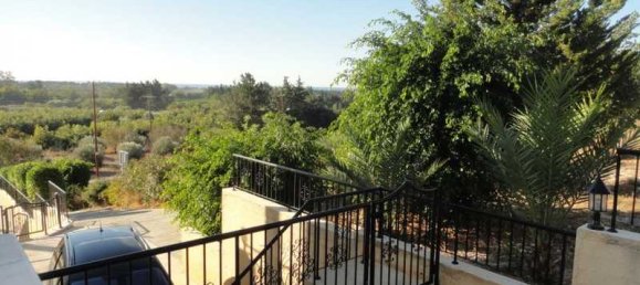 Вилла с 4 спальнями в Героскипу, Кипр № 68678 2