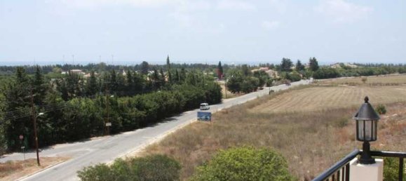 Вилла с 4 спальнями в Героскипу, Кипр № 68678 13