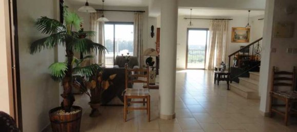 Вилла с 4 спальнями в Героскипу, Кипр № 68678 4