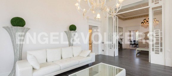 Вилла с 6 спальнями в Стреза, Италия № 127207 9