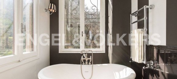 Вилла с 6 спальнями в Стреза, Италия № 127207 15