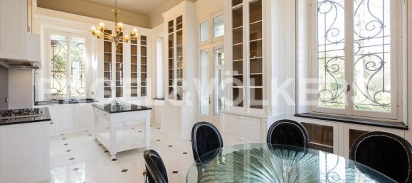 Вилла с 6 спальнями в Стреза, Италия № 127207 6