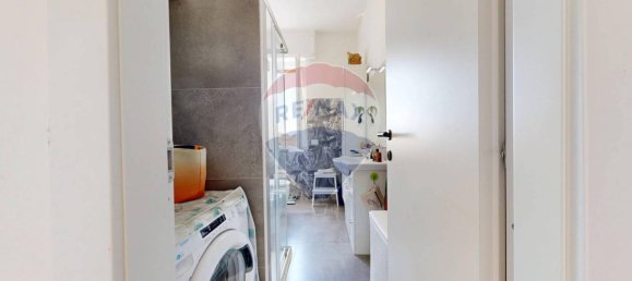 Apartamento de 1 dormitorio en Limbiate, Italy No. 126357 9