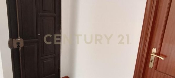 9 rooms House in Messina, Italy No. 13112 44