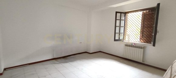 9 rooms House in Messina, Italy No. 13112 22