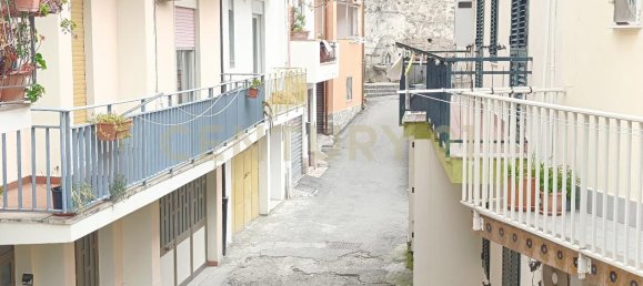 9 rooms House in Messina, Italy No. 13112 15