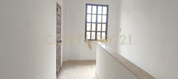 9 rooms House in Messina, Italy No. 13112 42