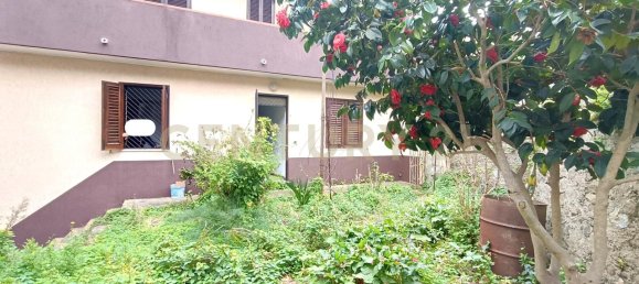 9 rooms House in Messina, Italy No. 13112 37