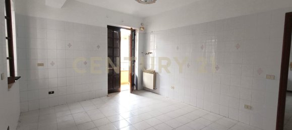 9 rooms House in Messina, Italy No. 13112 19