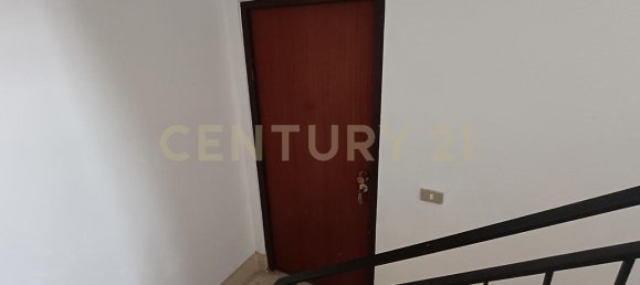 9 rooms House in Messina, Italy No. 13112 40