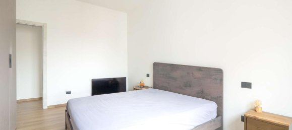 2 rooms Apartment in Sesto San Giovanni, Italy No. 42251 26