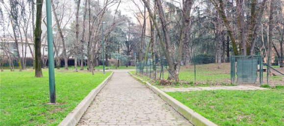 2 rooms Apartment in Sesto San Giovanni, Italy No. 42251 30