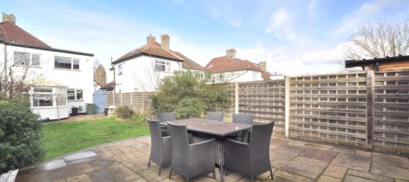 3 غرف نوم منزل في Bromley, United Kingdom رقم 13436 10