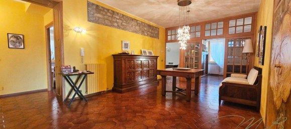 6 rooms Apartment in Fornovo di Taro, Italy No. 162780 2