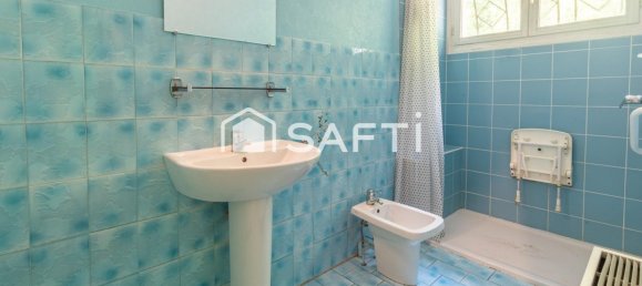 3 bedrooms House in Dordogne, France No. 351549 8