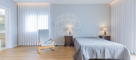 8 bedrooms House in Loures, Portugal No. 50562 11