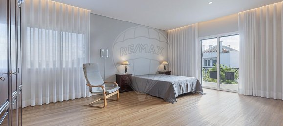 8 bedrooms House in Loures, Portugal No. 50562 10