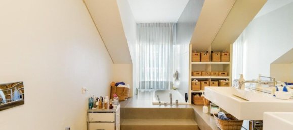 3 bedrooms Duplex in Lisbon, Portugal No. 128571 20